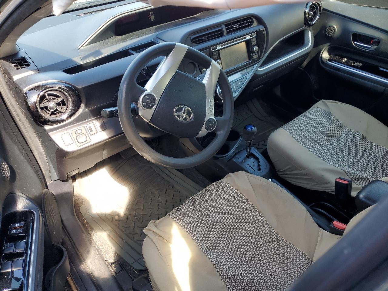 2015 Toyota Prius C VIN: JTDKDTB38F1580381 Lot: 88135055