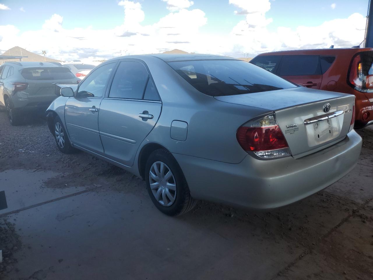 2006 Toyota Camry - Image 2