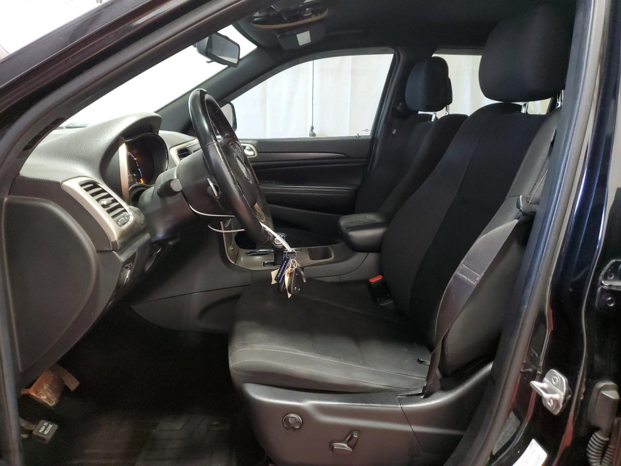 2014 Jeep Grand Cherokee - Image 7