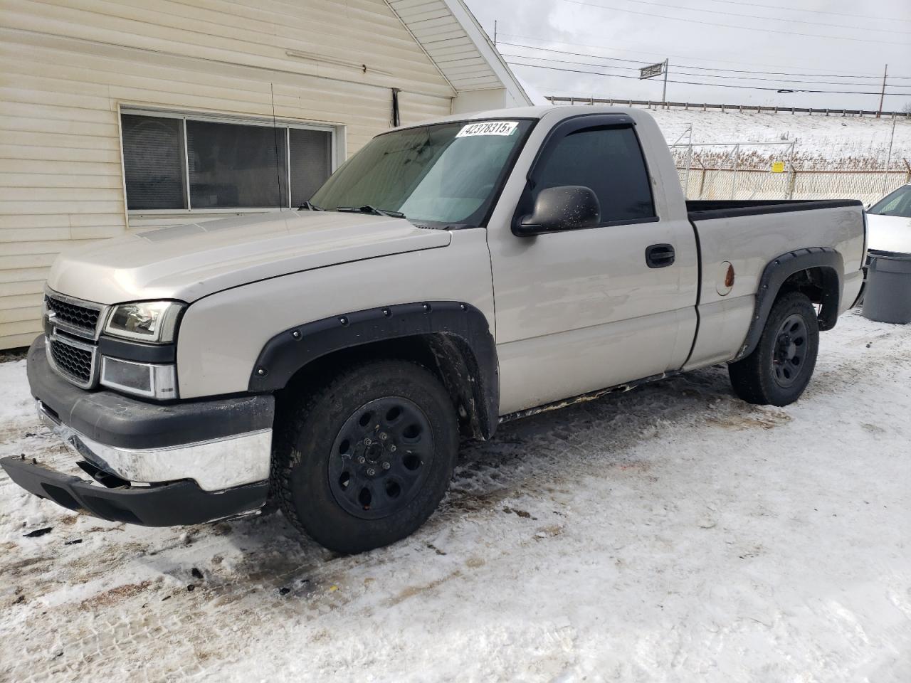2007 Chevrolet Silverado - Image 1
