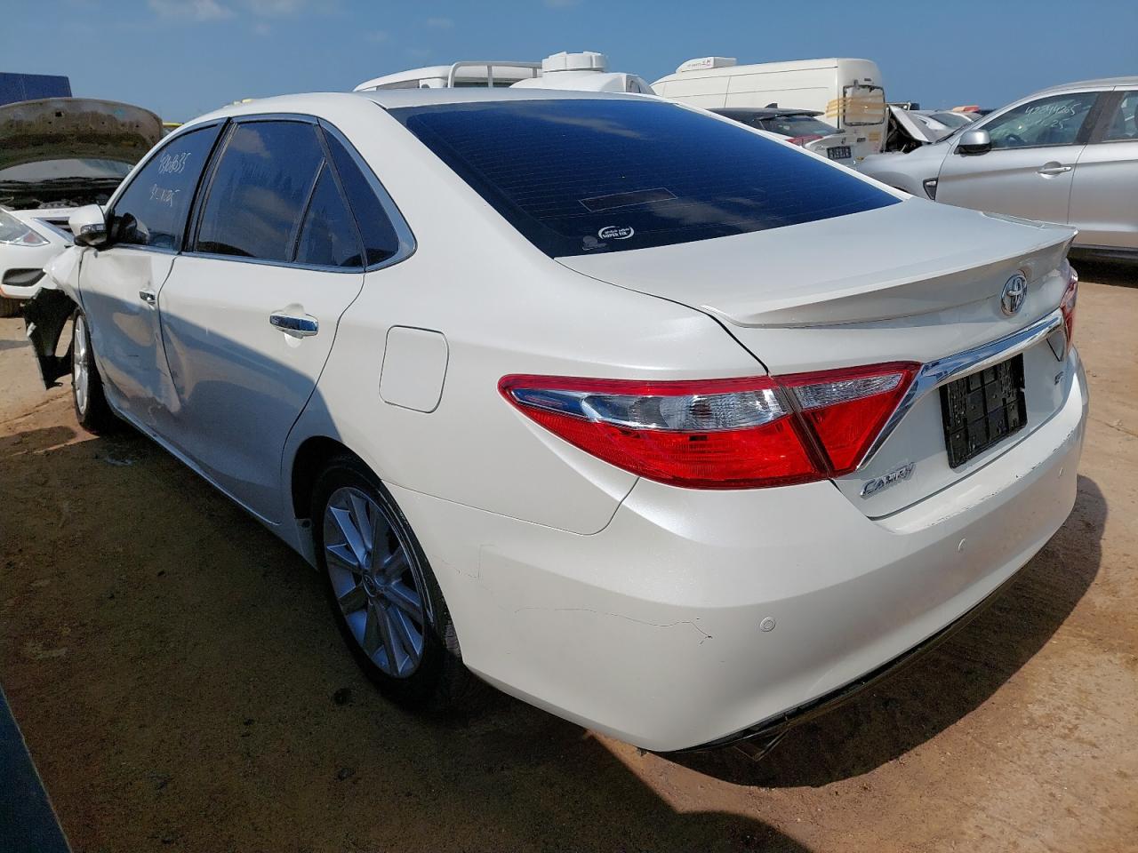 6T1BF9FK8GX647235 - 2016 Toyota Camry Le - #43108035
