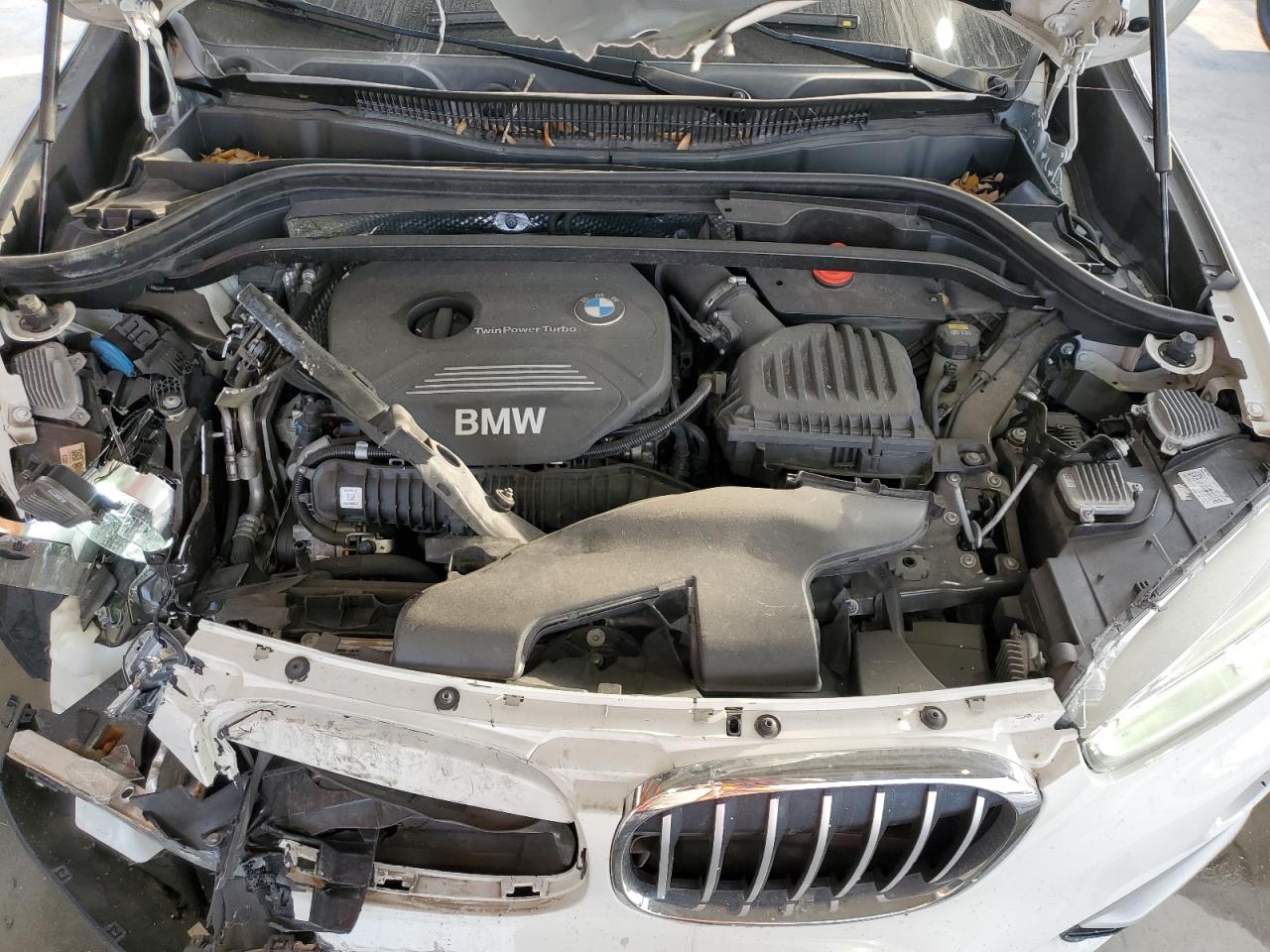 2016 BMW X1 - Image 14