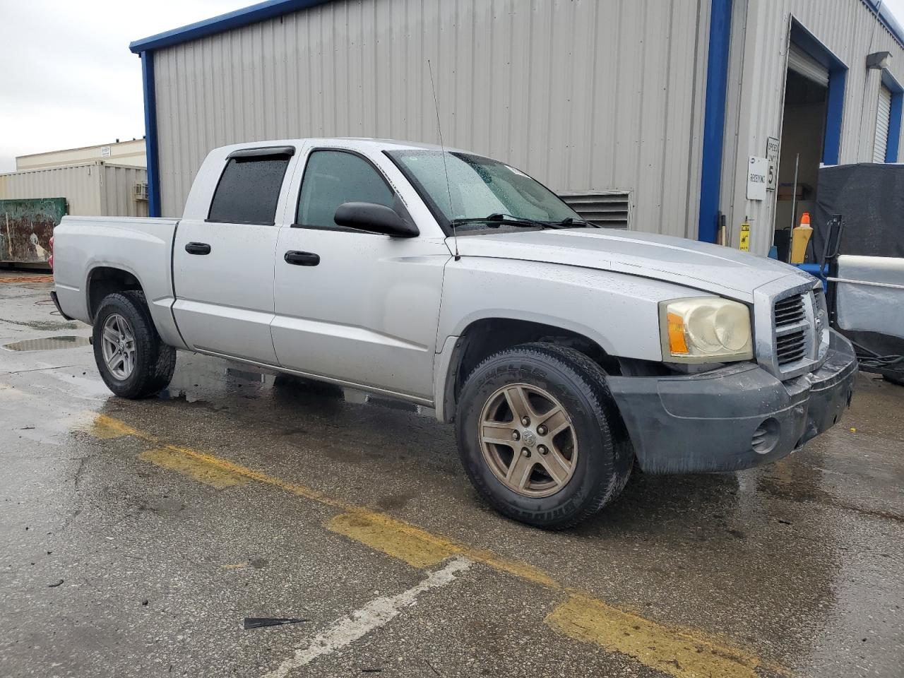 2007 Dodge Dakota - Image 4