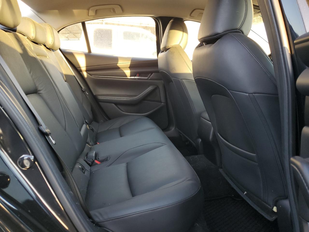 2022 Mazda 3 - Image 10