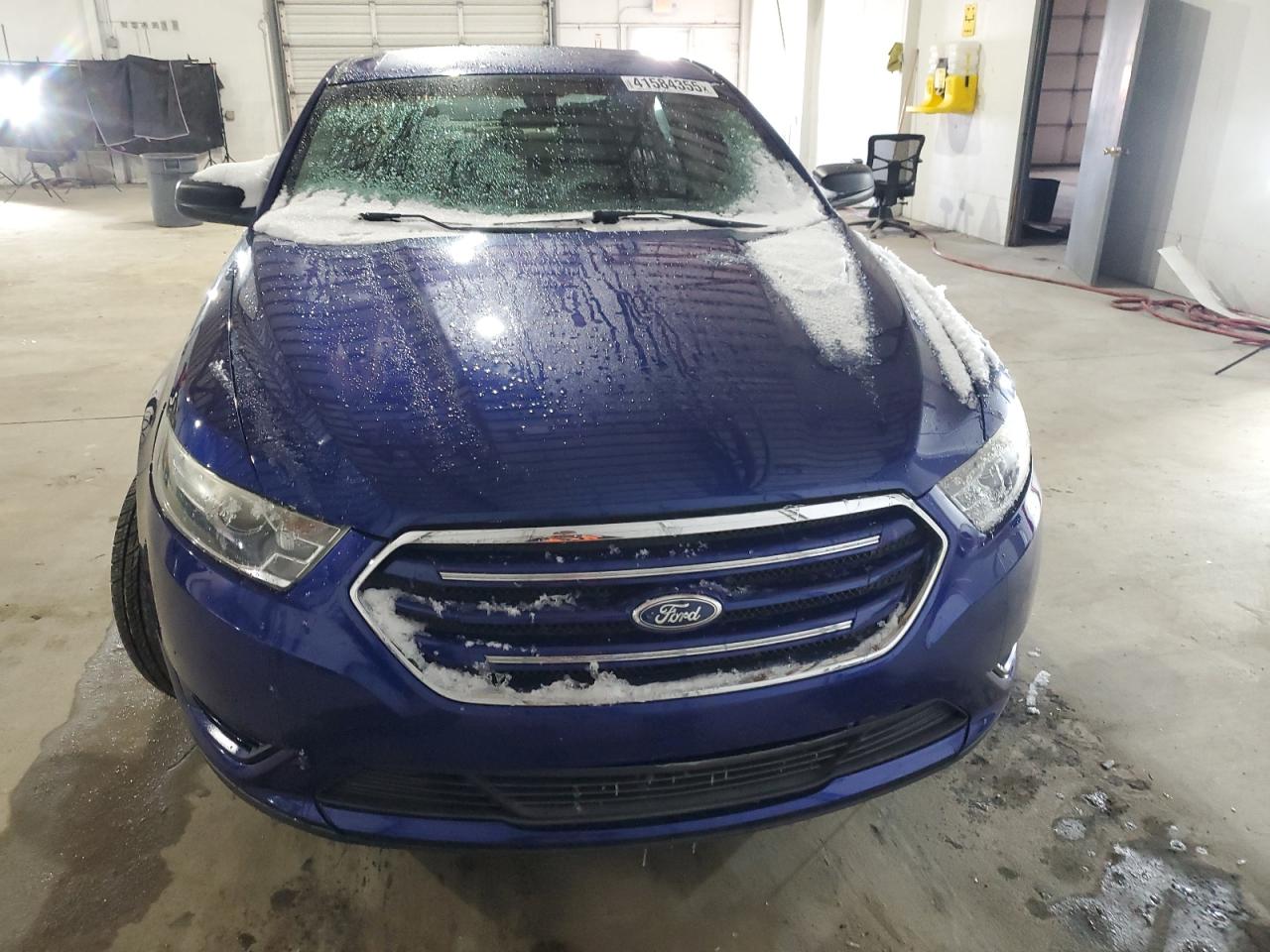 2013 Ford Taurus - Image 5