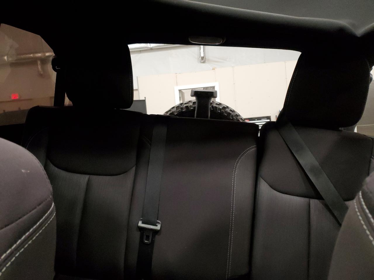 2014 Jeep Wrangler - Image 10