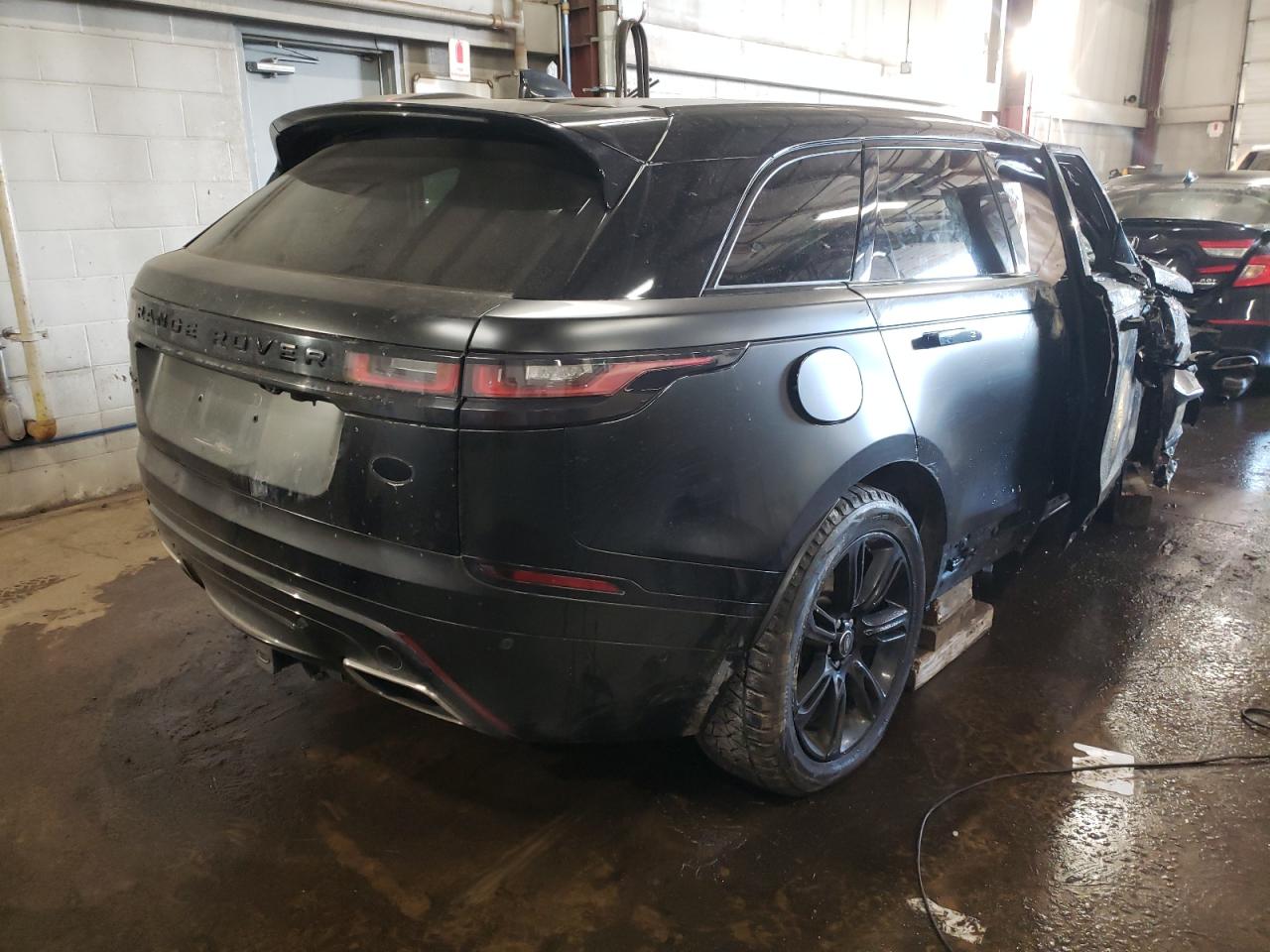 2018 Land Rover Range Rover - Image 3