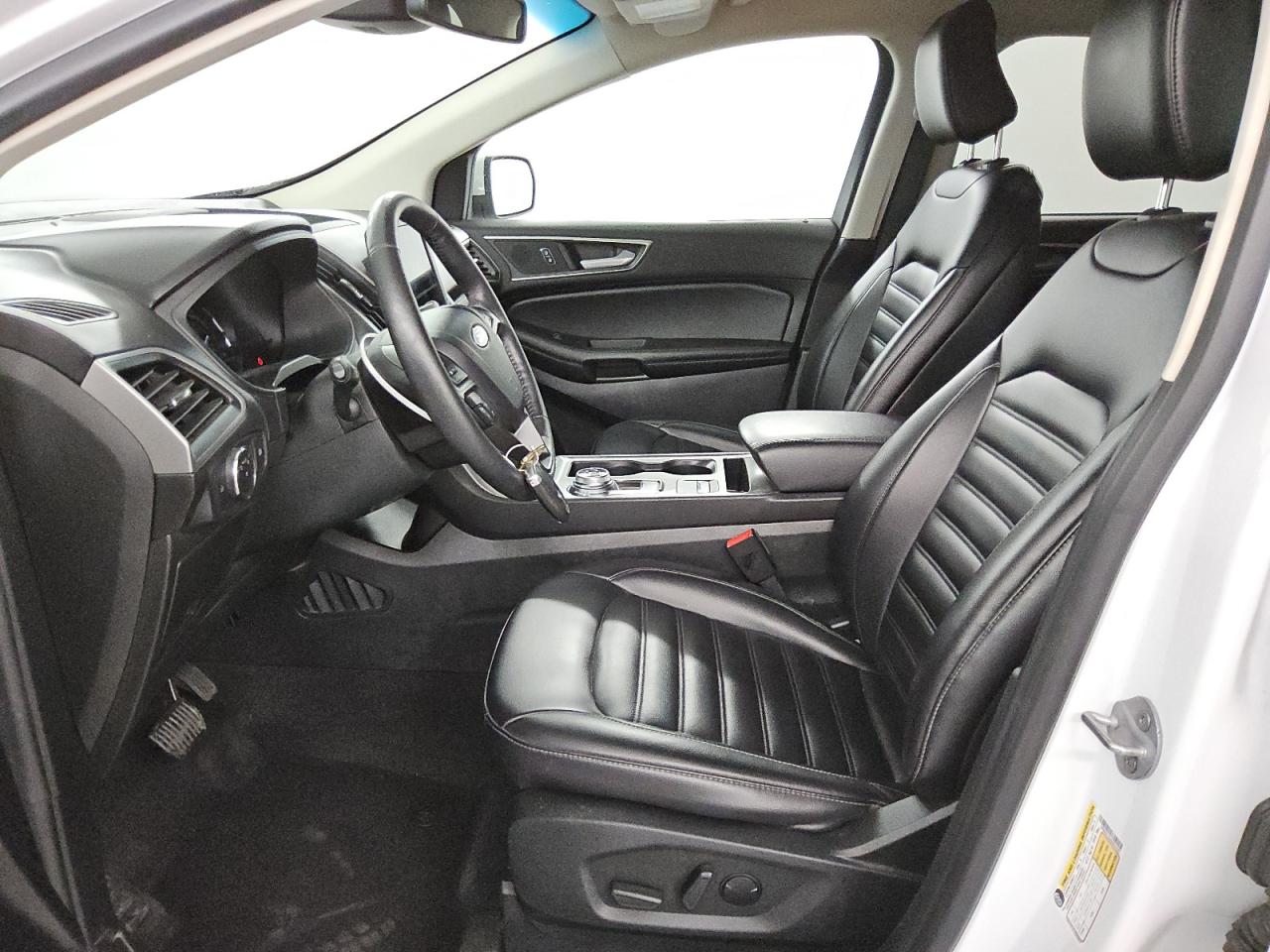 2022 Ford Edge - Image 7