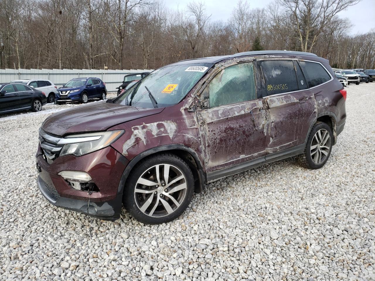 2016 Honda Pilot Touring zu verkaufen in West Warren, MA - Rollover