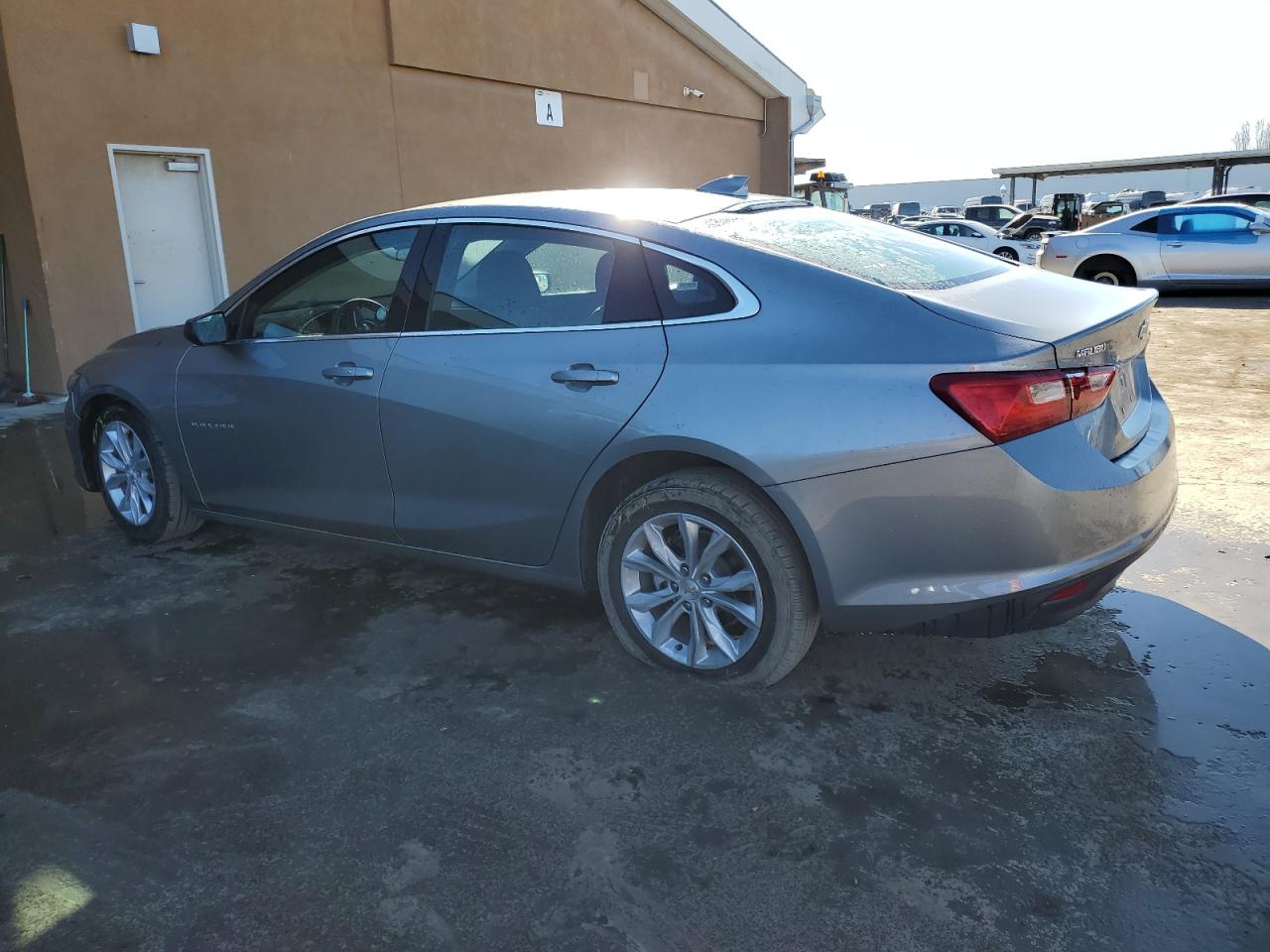 2023 Chevrolet Malibu - Image 2