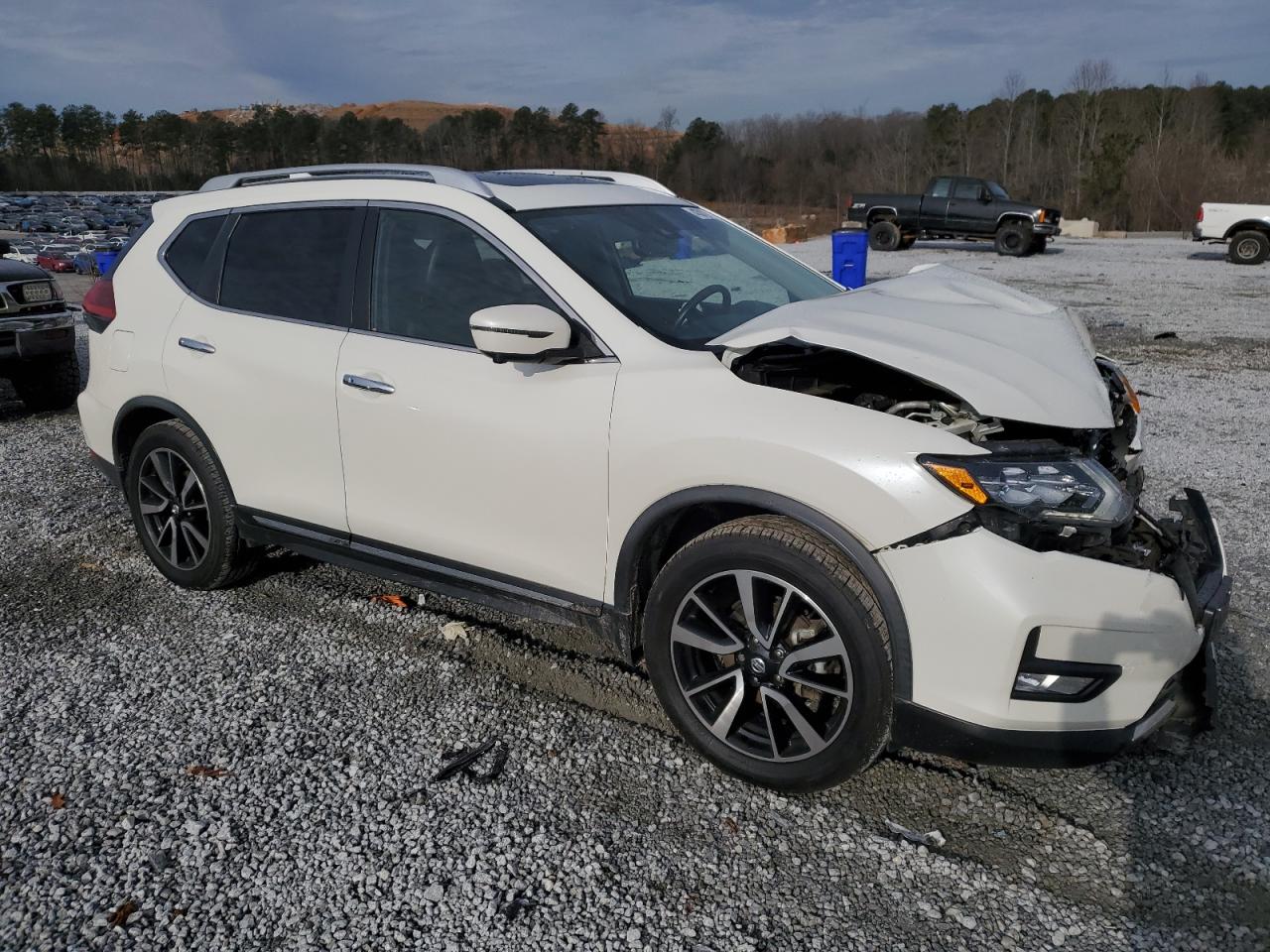 2018 Nissan Rogue - Image 4