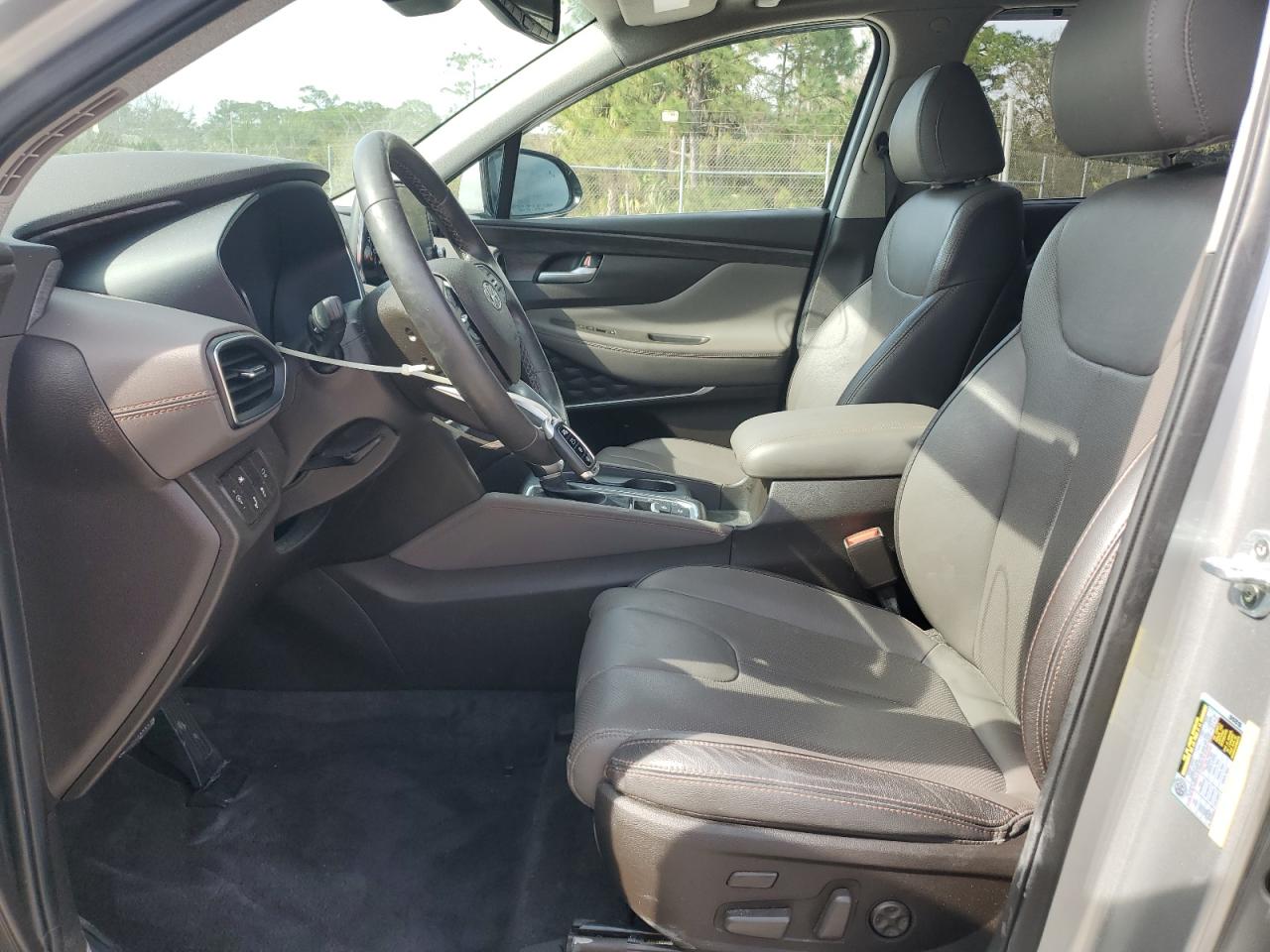 2020 Hyundai Santa Fe - Image 7
