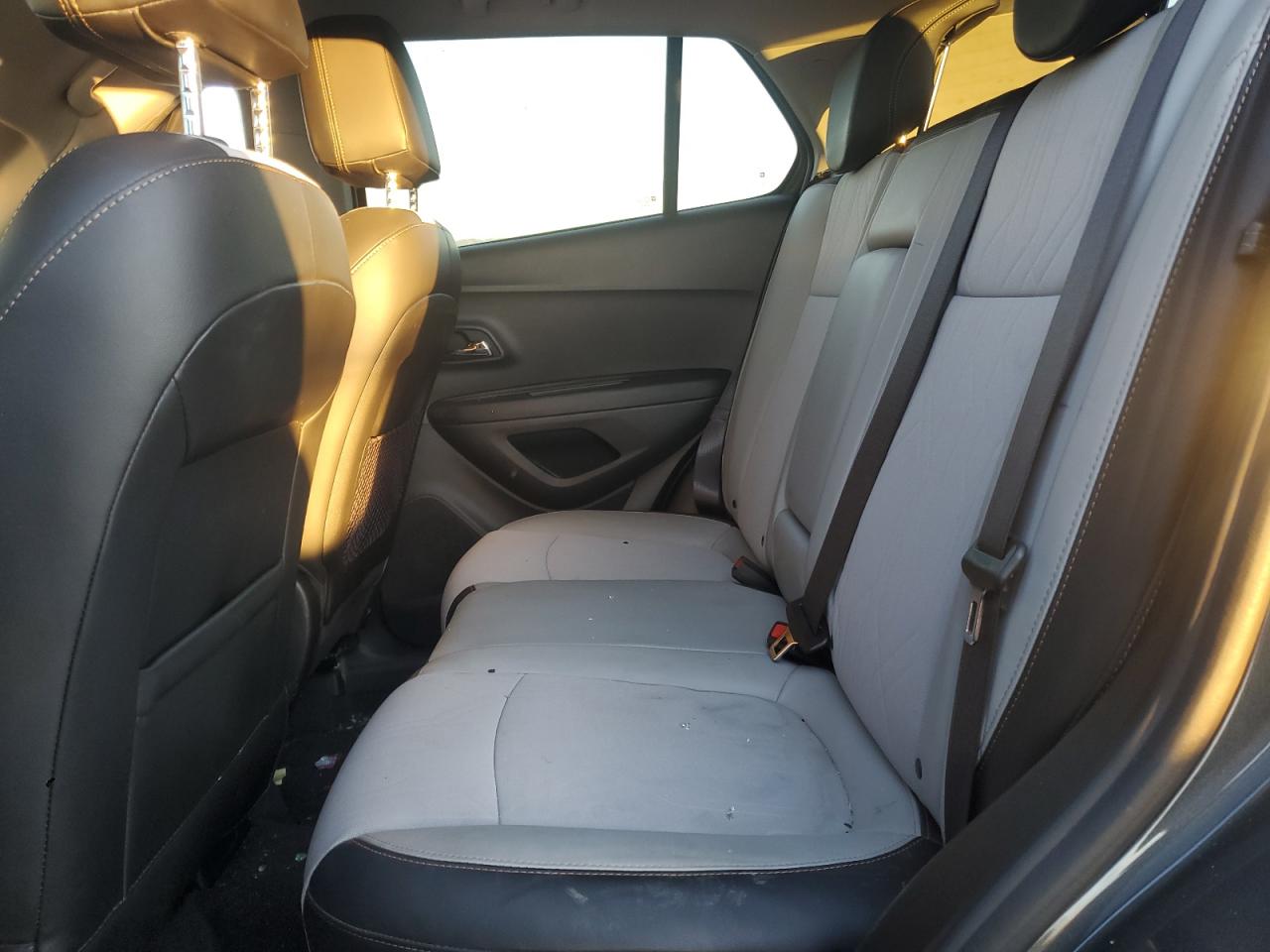 2020 Chevrolet Trax - Image 11