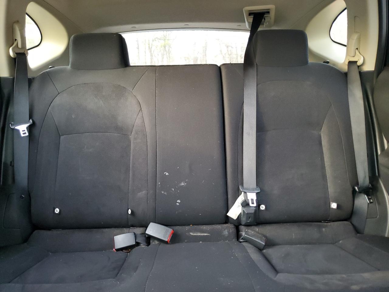 2010 Nissan Rogue - Image 10