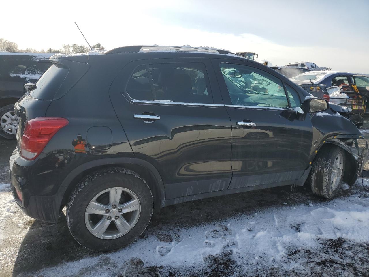 2020 Chevrolet Trax - Image 3