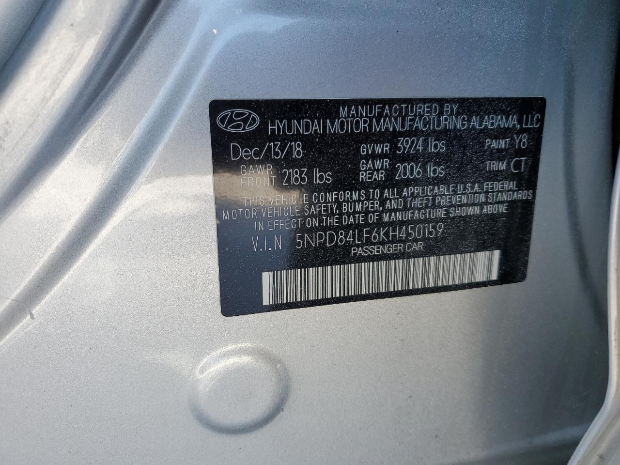 2019 Hyundai Elantra - Image 14