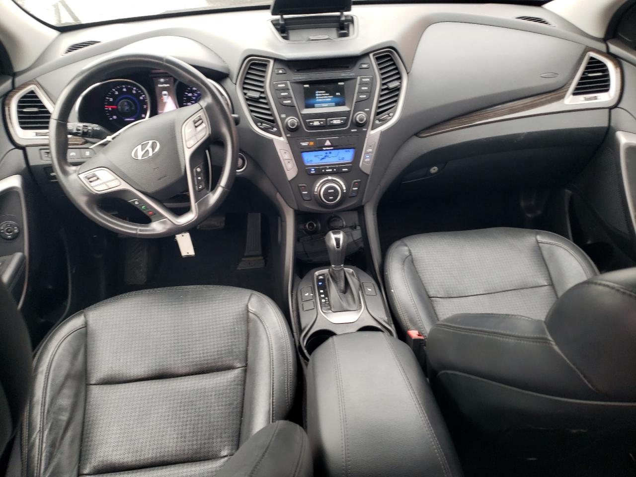 2013 Hyundai Santa Fe - Image 8