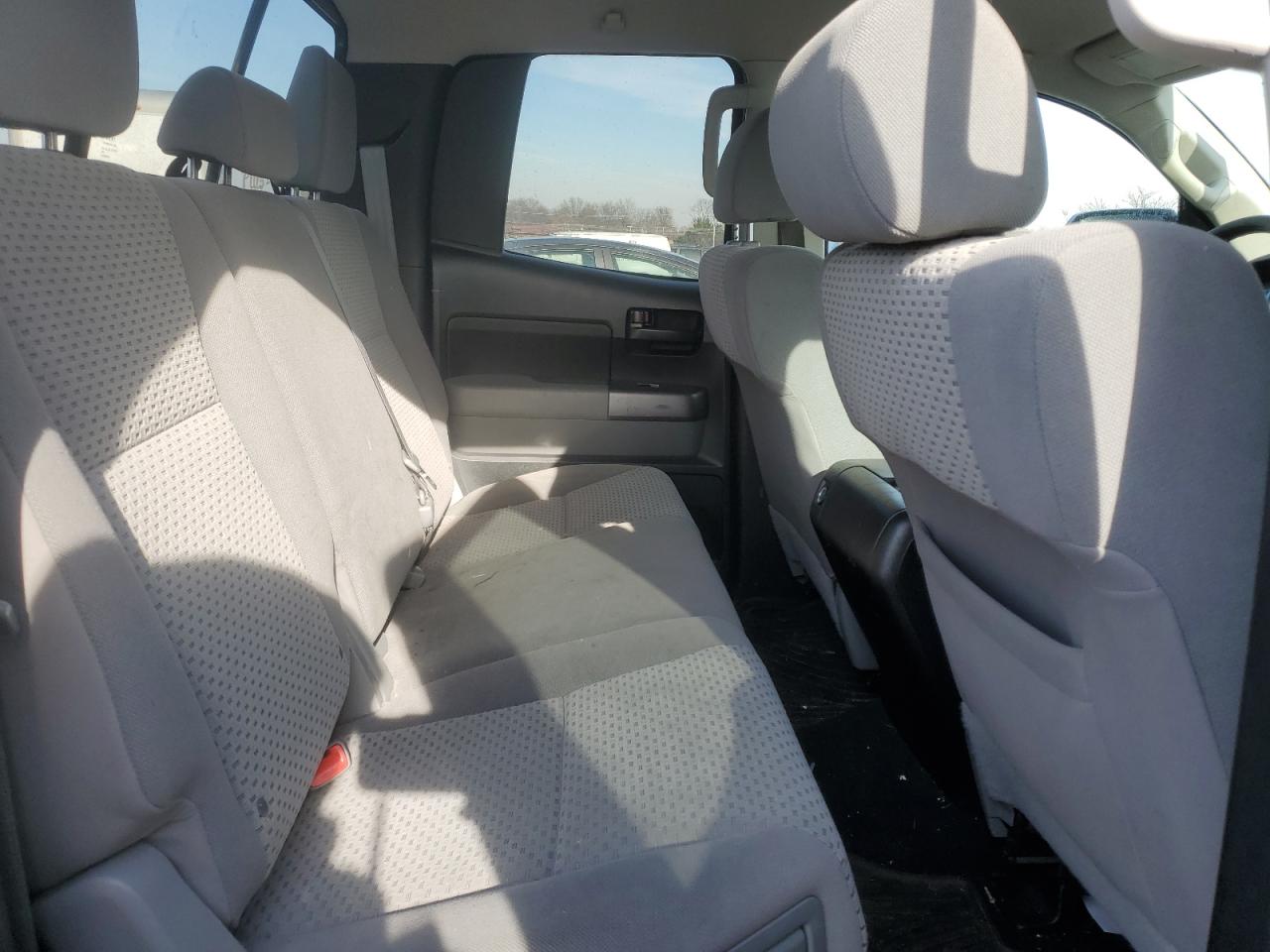 2012 Toyota Tundra - Image 10