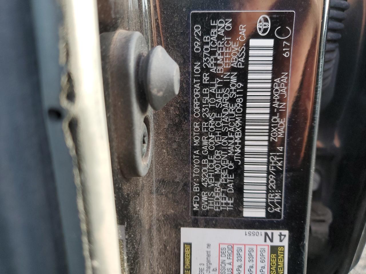 2021 Toyota C-HR - Image 13