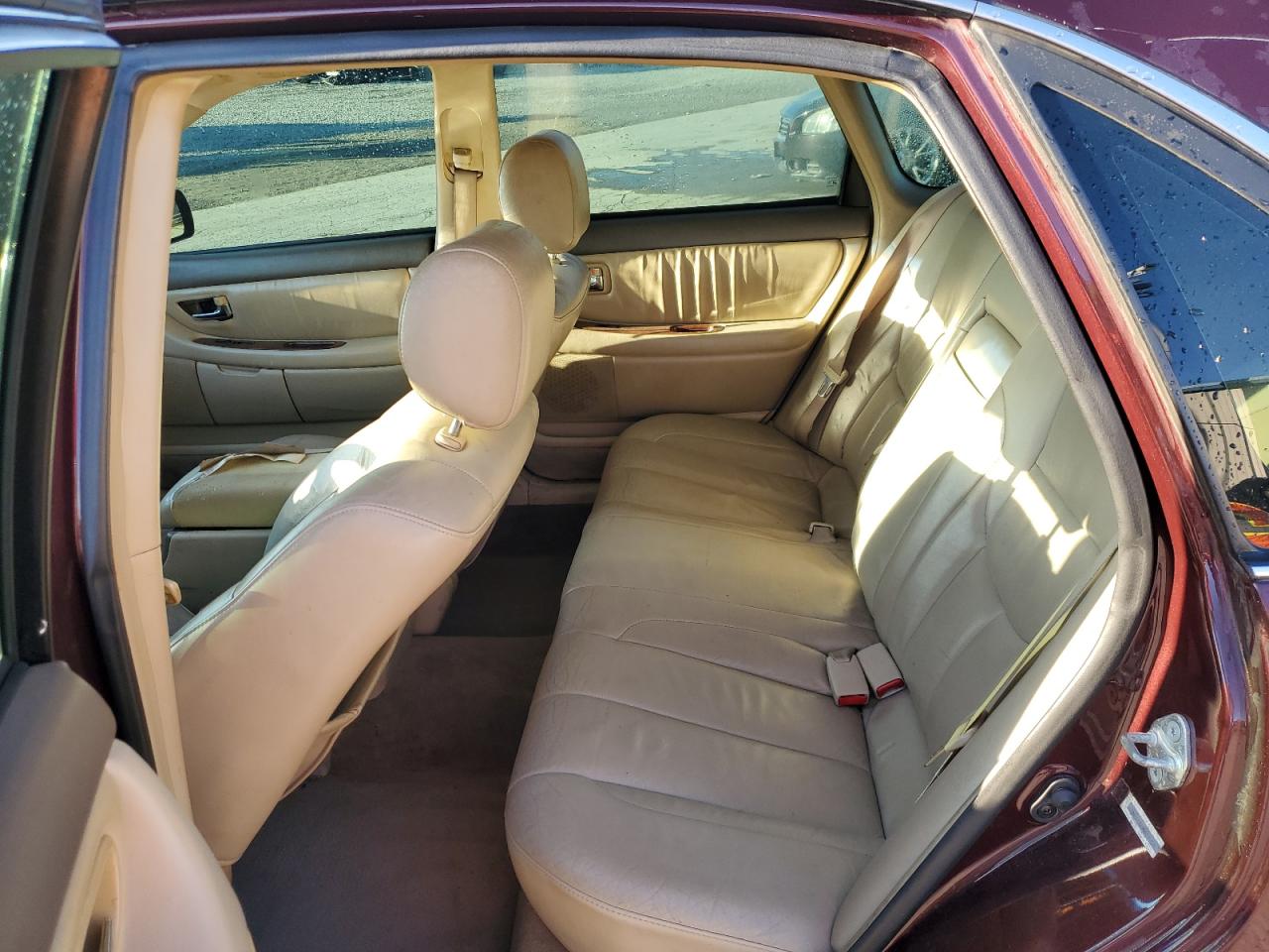 2003 Toyota Avalon - Image 10