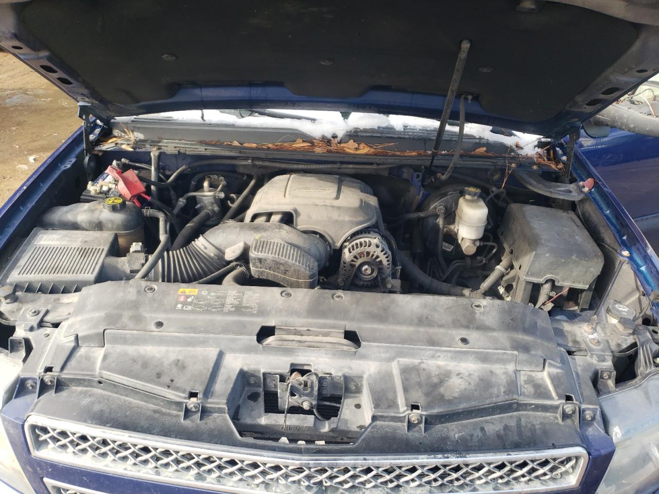 2013 Chevrolet Avalanche - Image 11