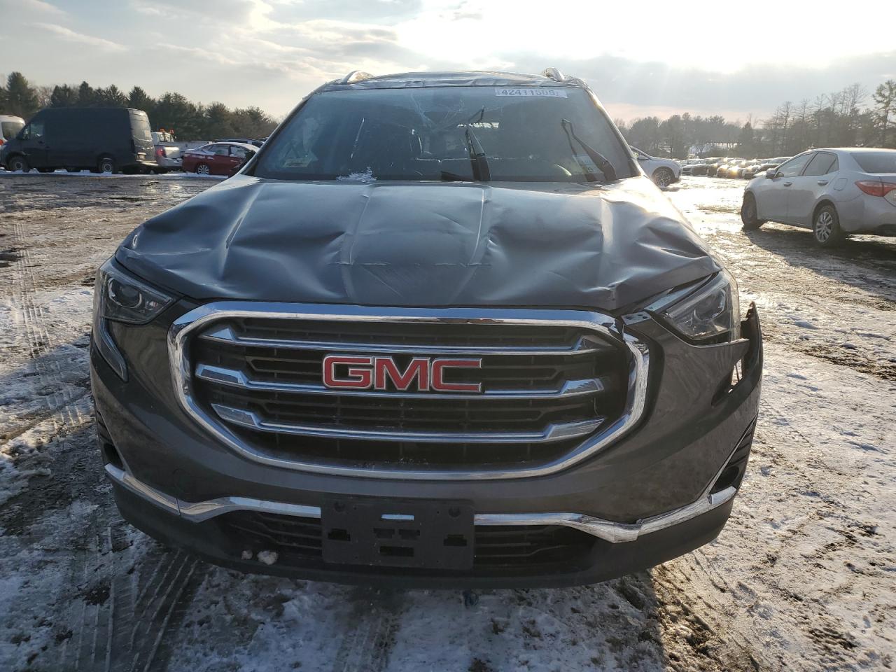 2020 GMC Terrain - Image 5