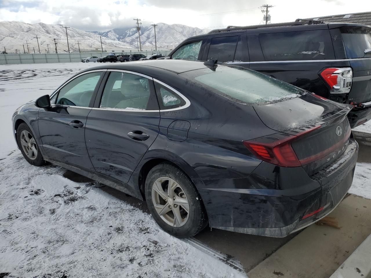 2023 Hyundai Sonata - Image 2
