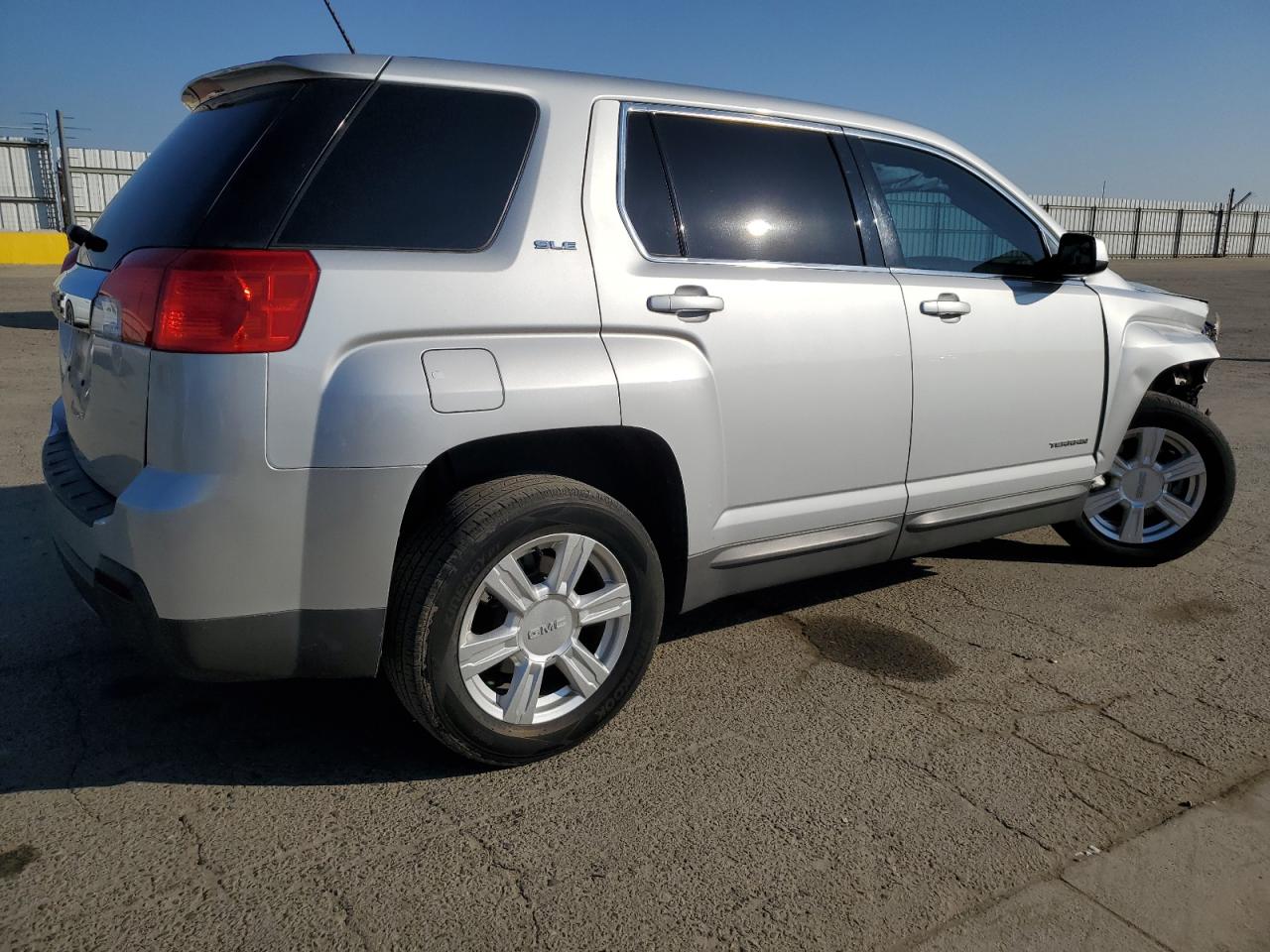2014 GMC Terrain - Image 3