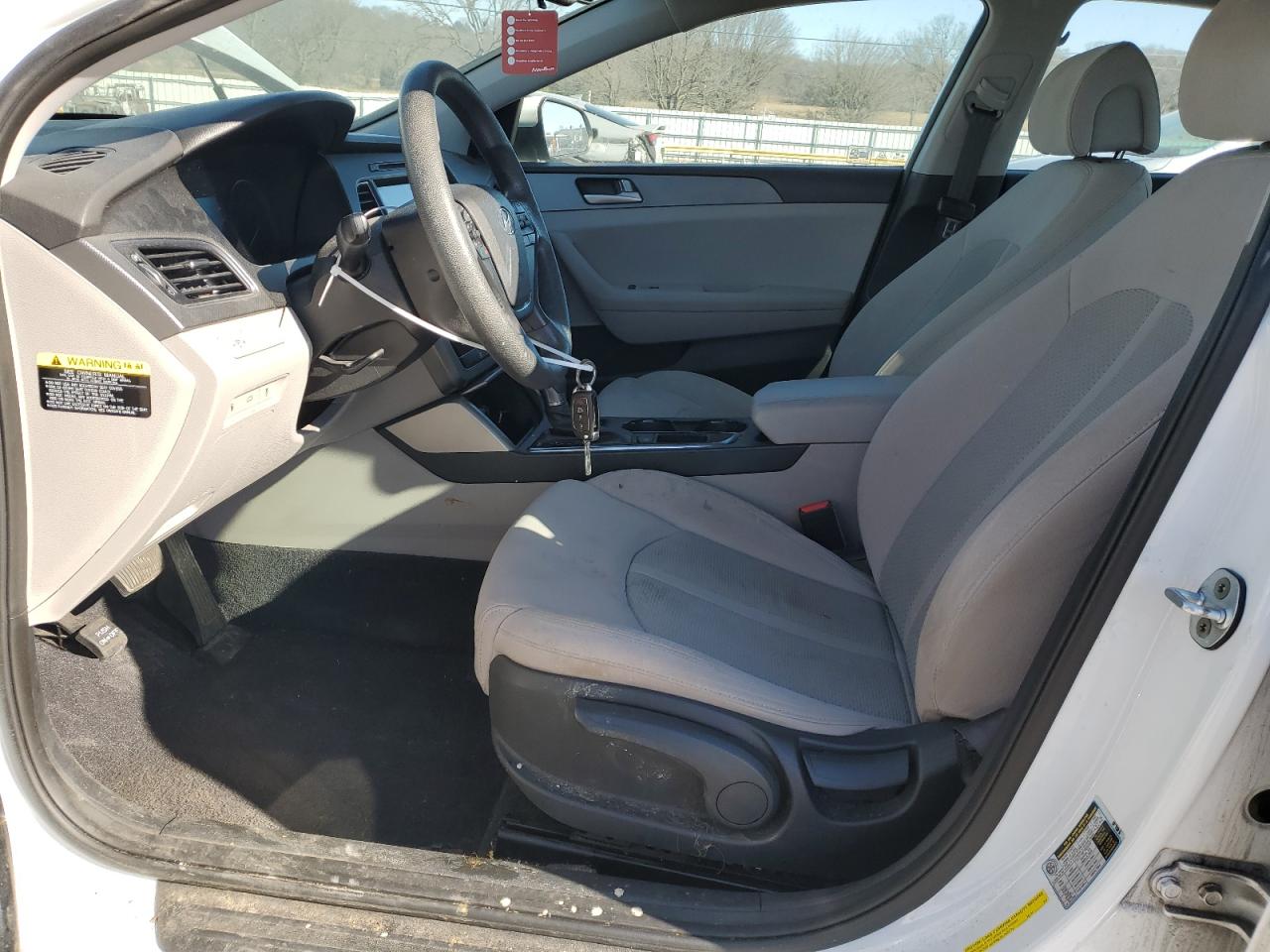 2016 Hyundai Sonata - Image 7