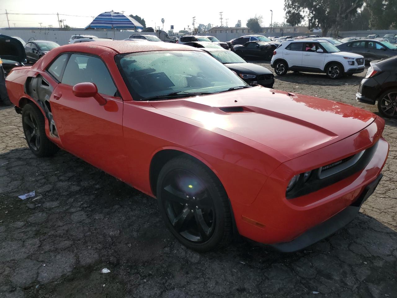 2014 Dodge Challenger - Image 4