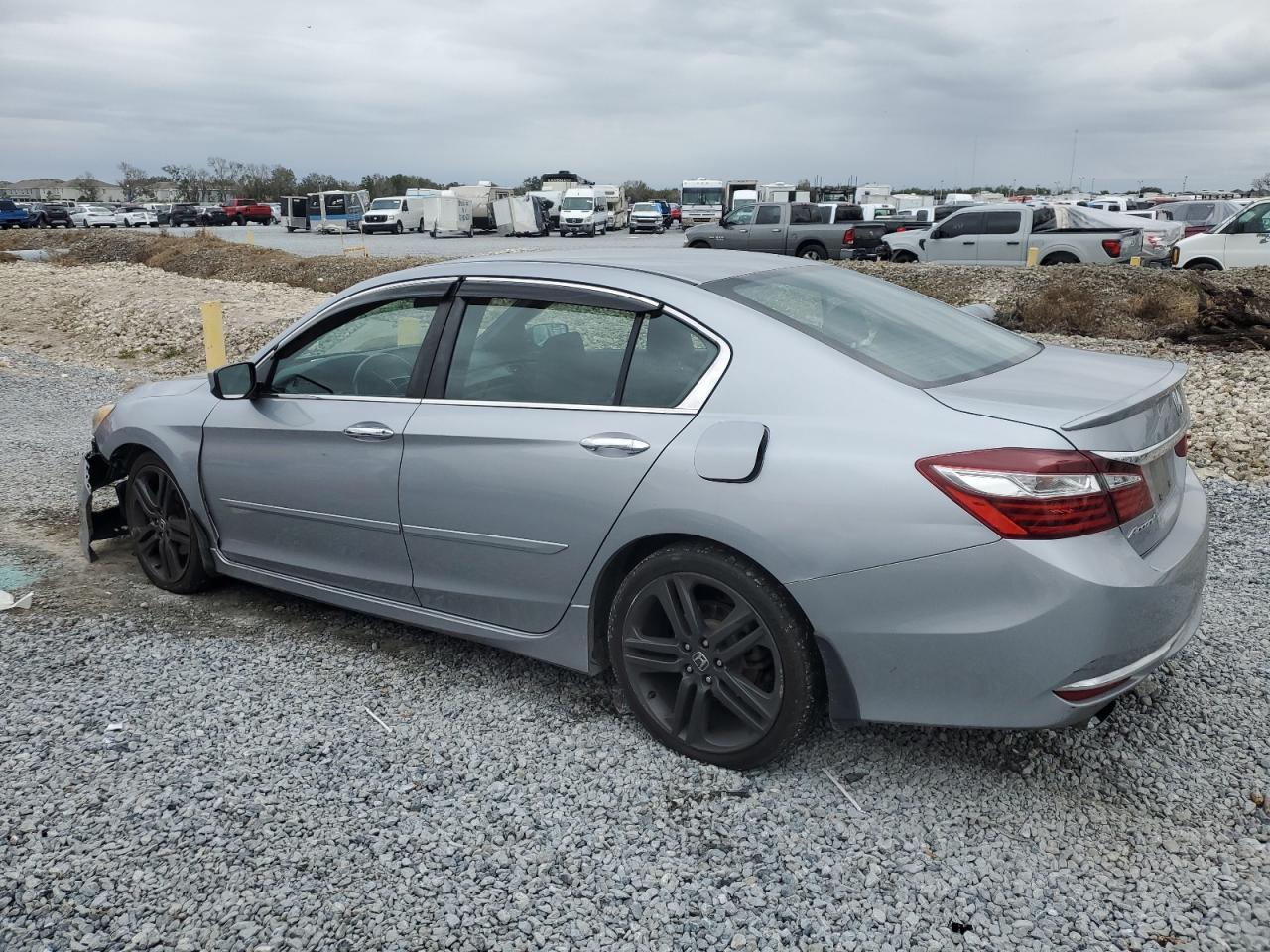 2016 Honda Accord - Image 2