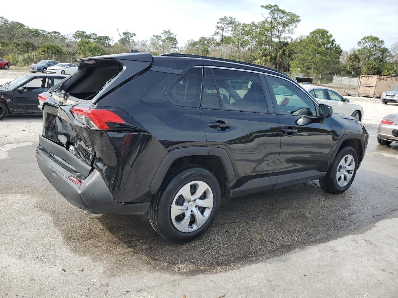 2021 Toyota RAV 4 - Image 3