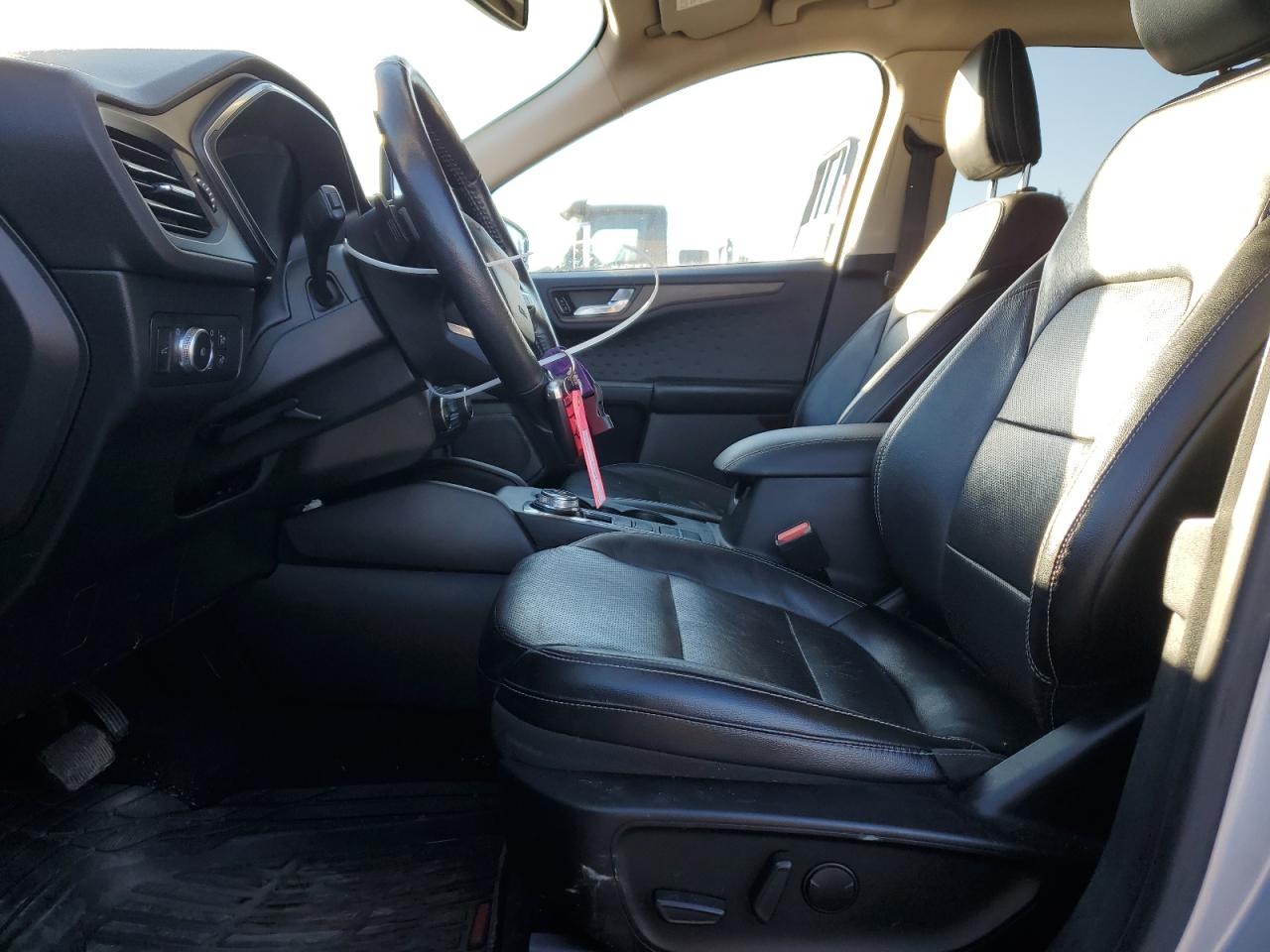 2020 Ford Escape - Image 7