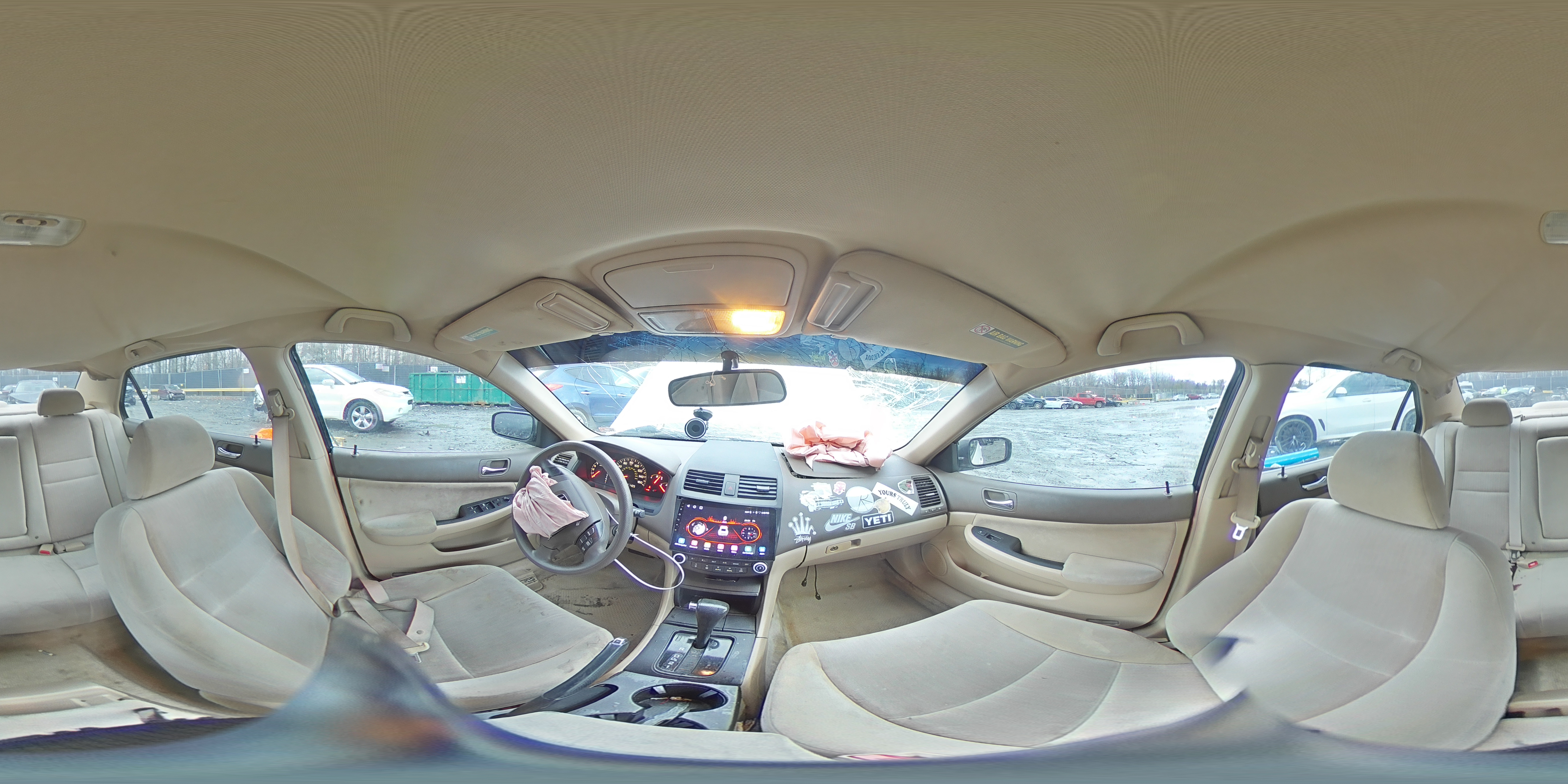 2003 Honda Accord - Image 12