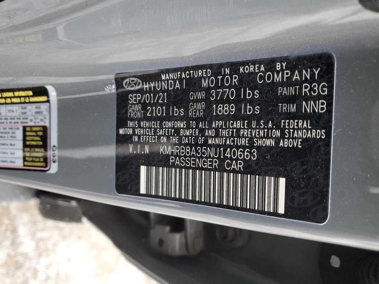 2022 Hyundai Venue - Image 13