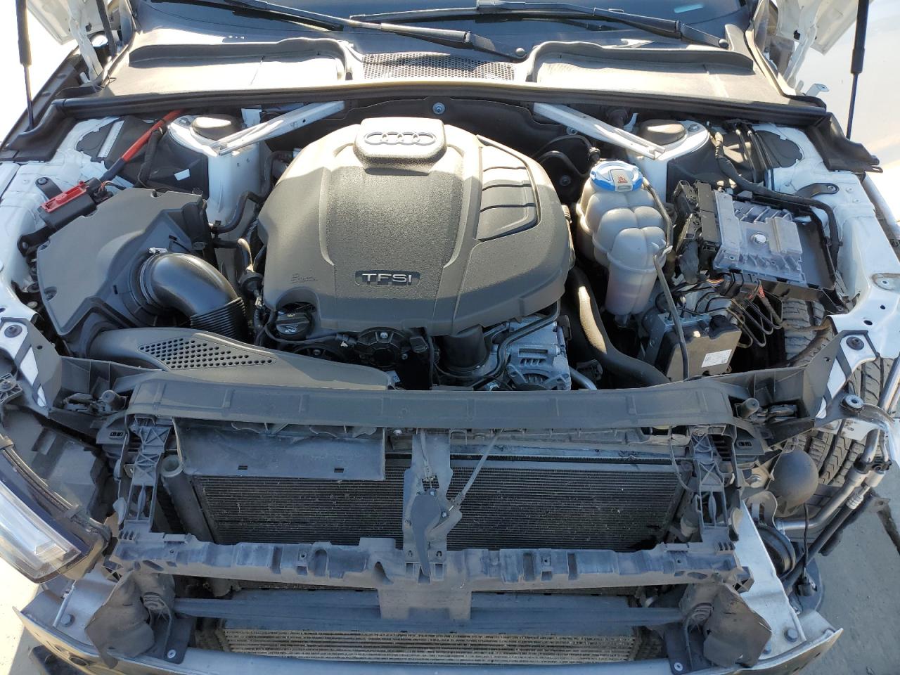 2018 Audi A4 - Image 11