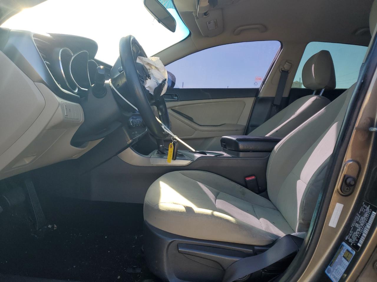 2014 Kia Optima - Image 7