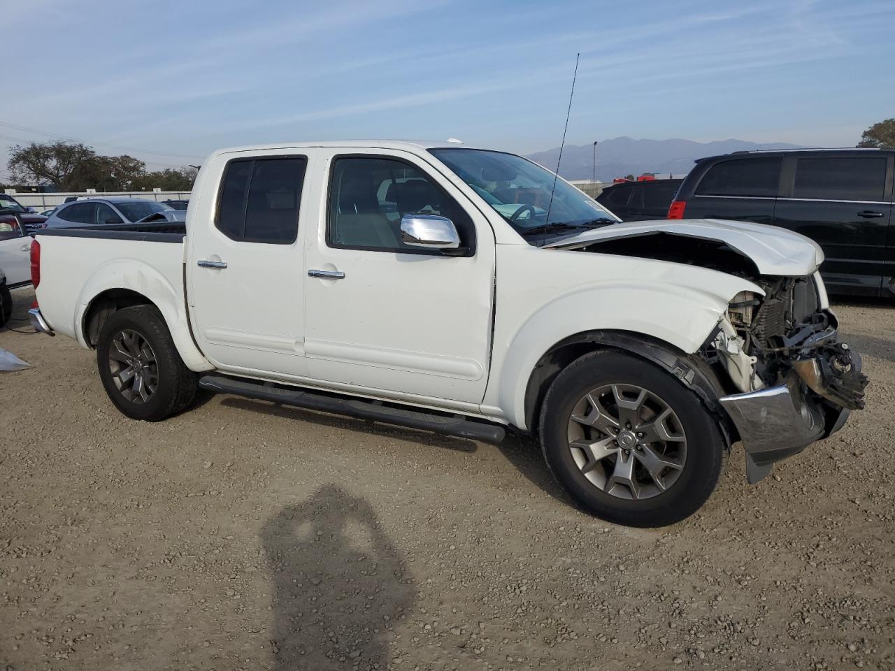2014 Nissan Navara (Frontier) - Image 4