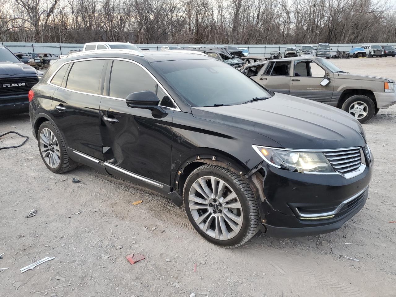 2016 Lincoln MKX - Image 4