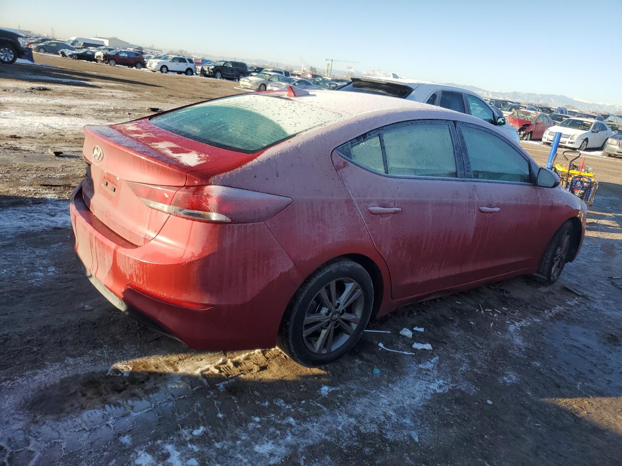 2018 Hyundai Elantra - Image 3