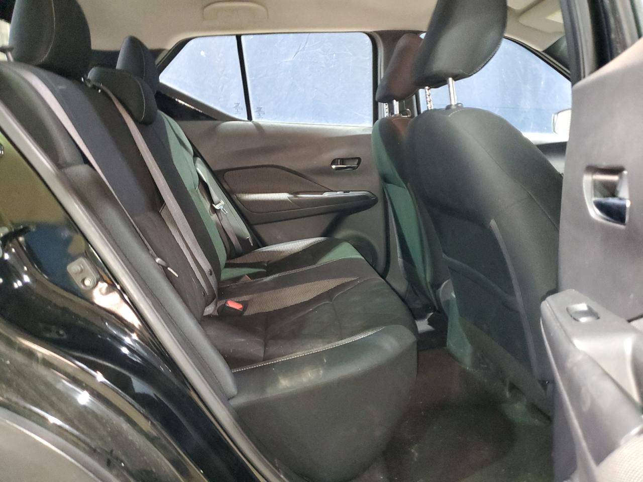 2020 Nissan Kicks - Image 10