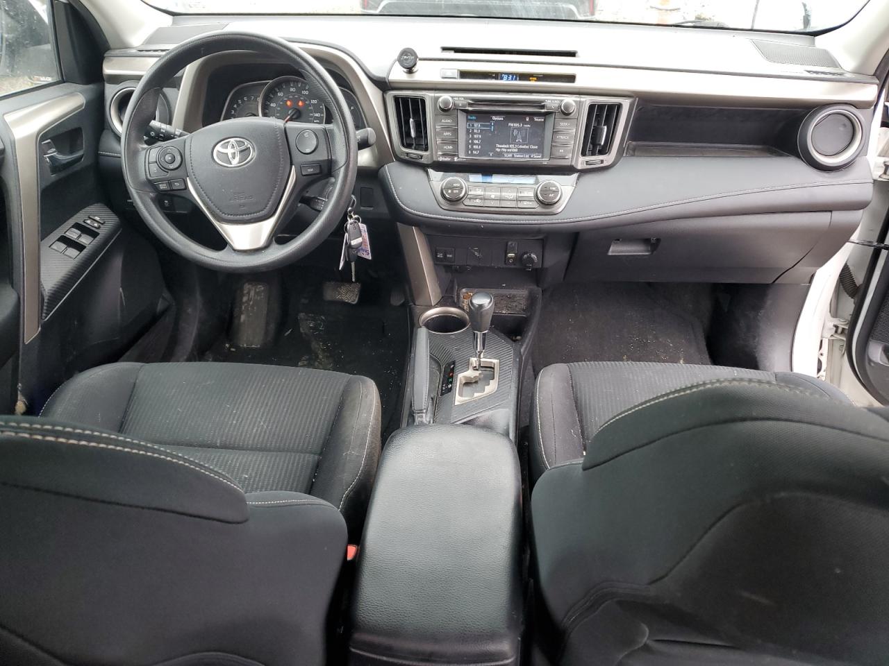 2014 Toyota RAV 4 - Image 8