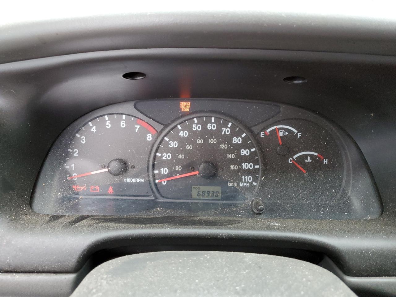 2004 Suzuki Vitara - Image 9