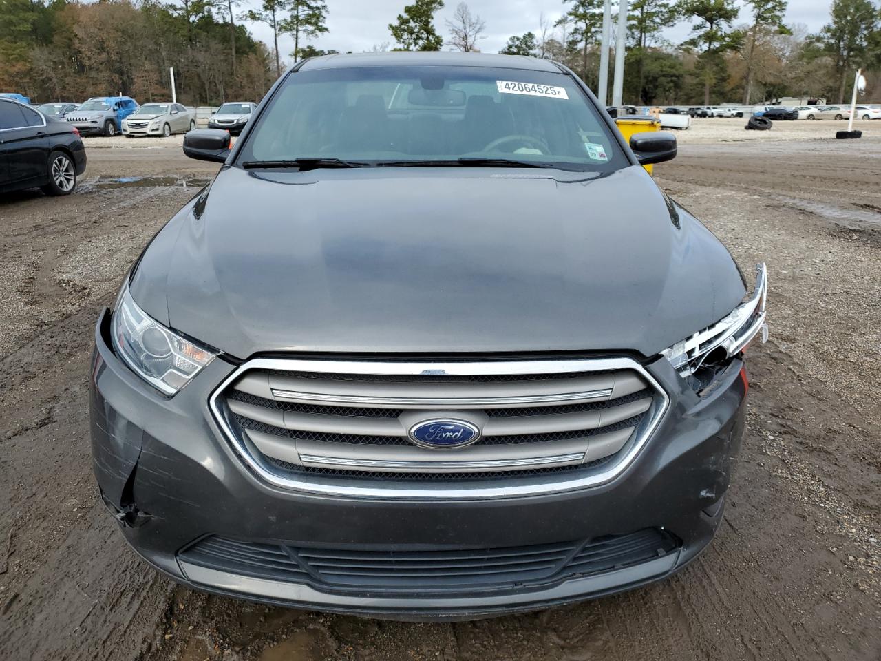 2018 Ford Taurus - Image 5