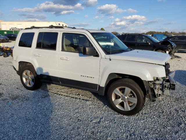  JEEP PATRIOT 2014 Biały
