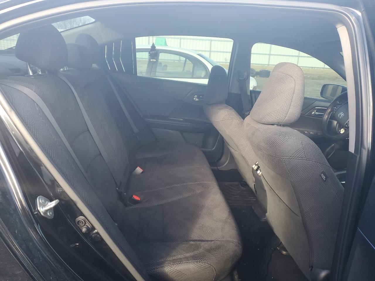 2017 Honda Accord - Image 10