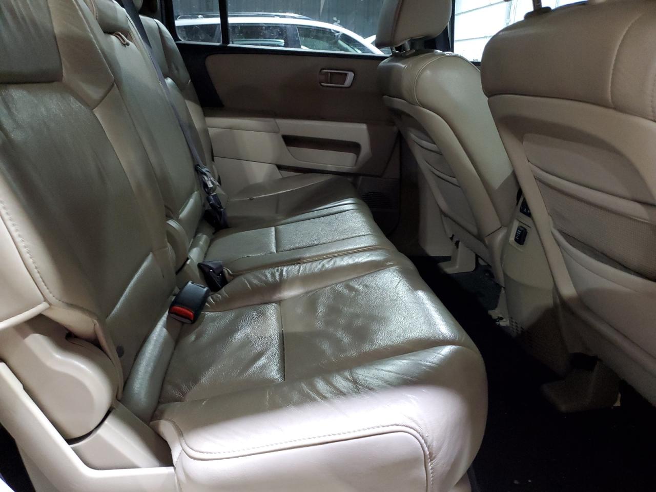 2011 Honda Pilot - Image 11