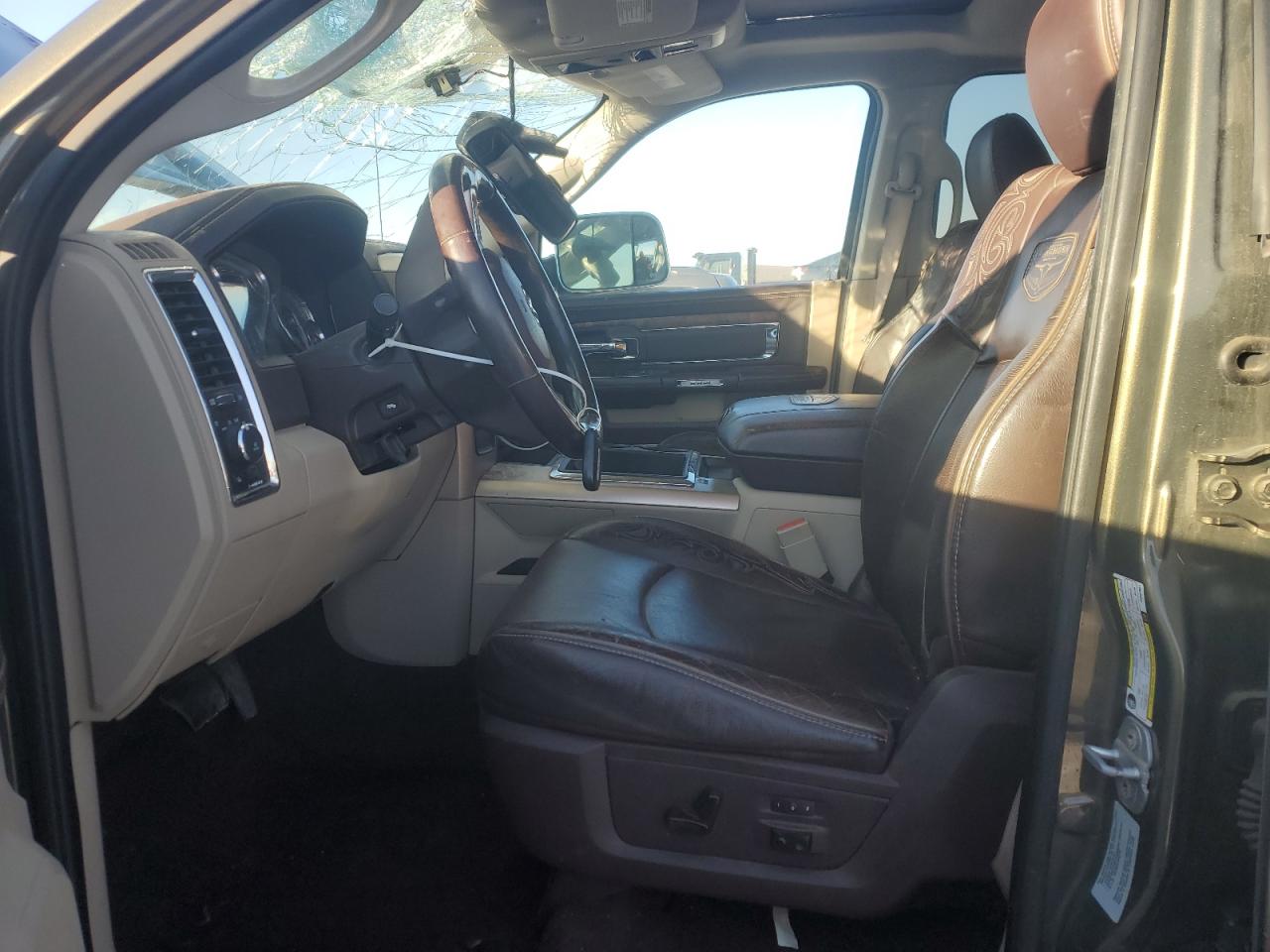 2015 RAM 2500 - Image 7