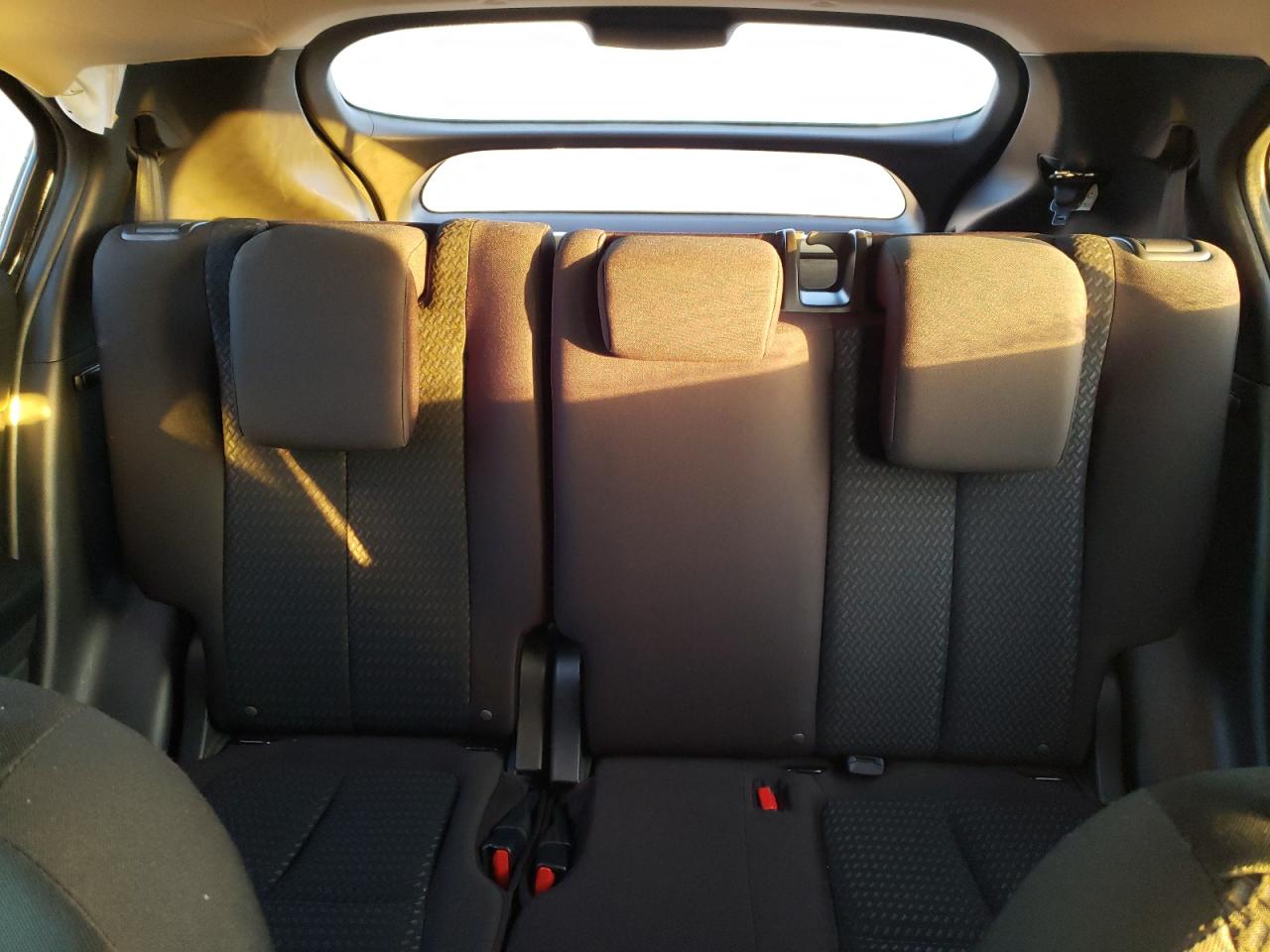 2020 Mitsubishi Eclipse - Image 10