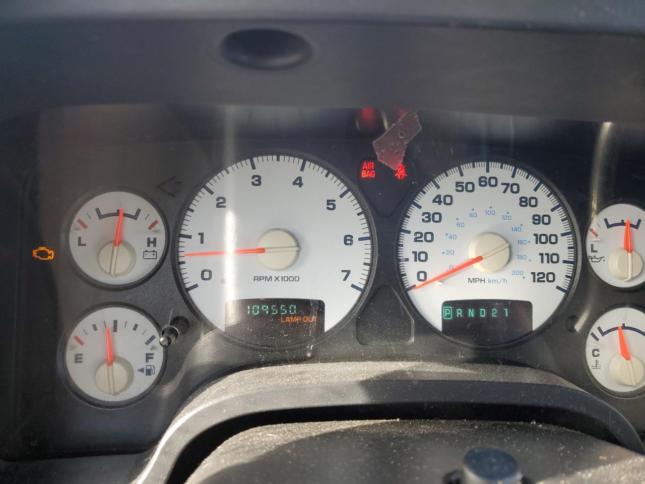 2003 Dodge RAM - Image 9